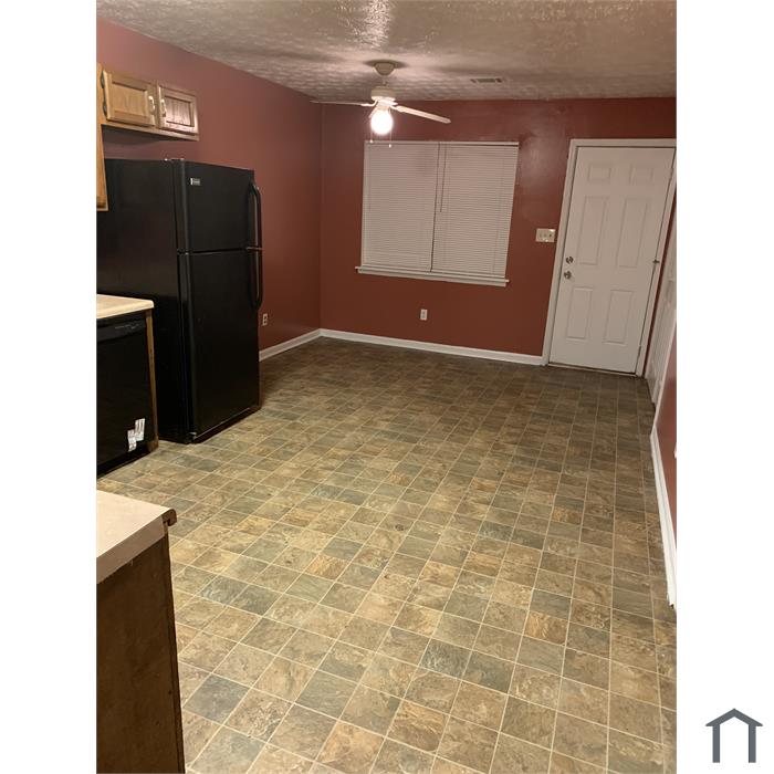 2 Bedroom Townhouse 767 Jesters Lake Dr in Jonesboro, GA