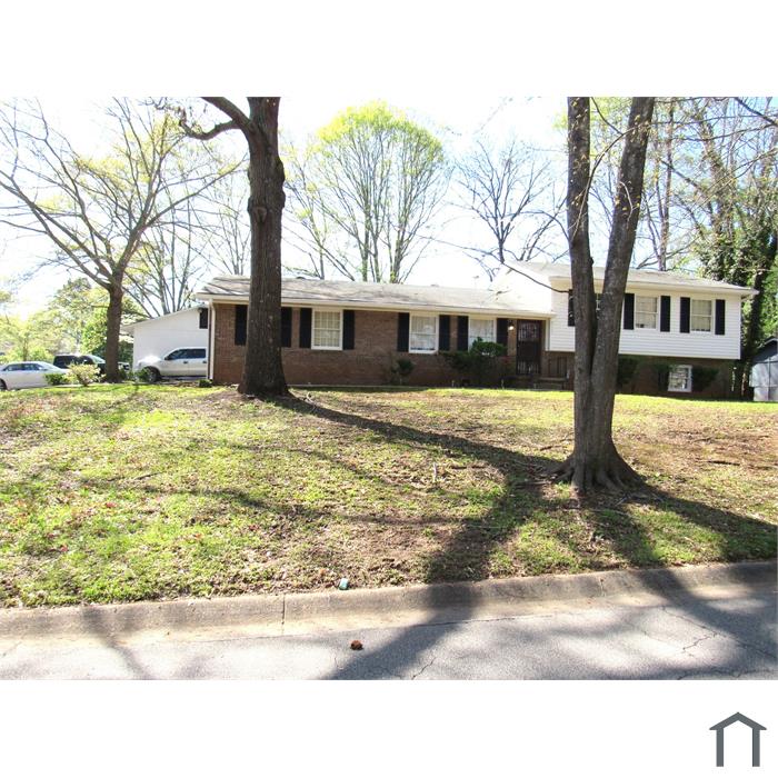 8337 Holly Dr