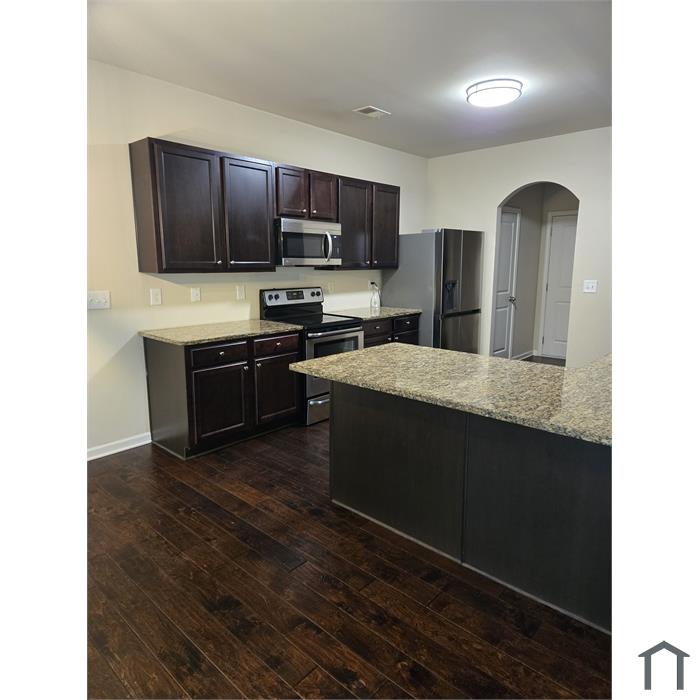 181 Magnaview Dr