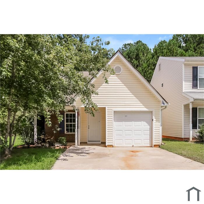 613 Henni Cir