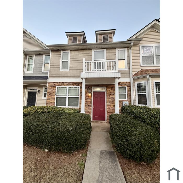 6296 Ellenwood Dr