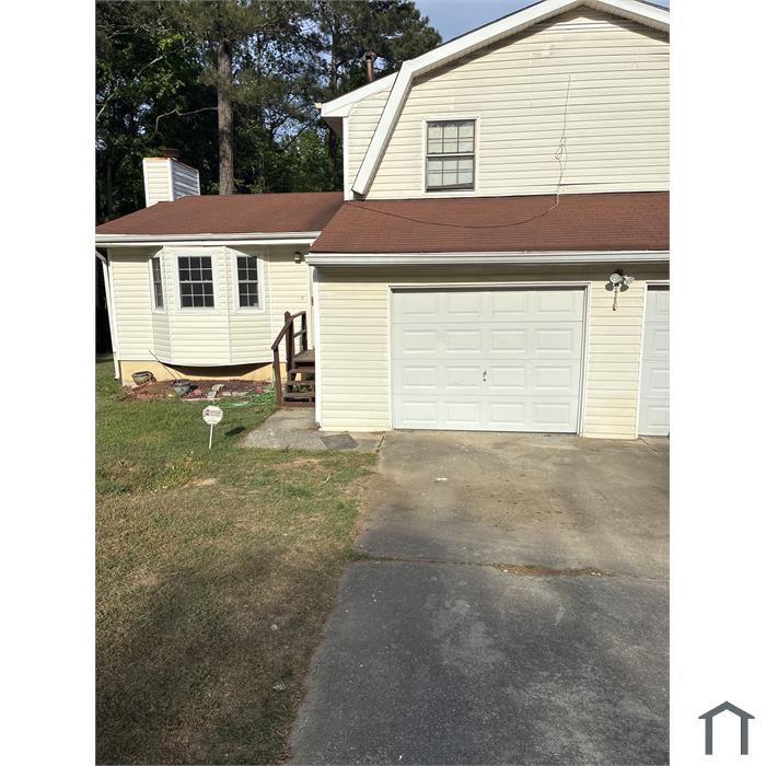 7328 Chaucer Ct
