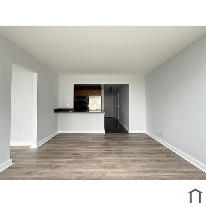 215 Piedmont Ave NE
