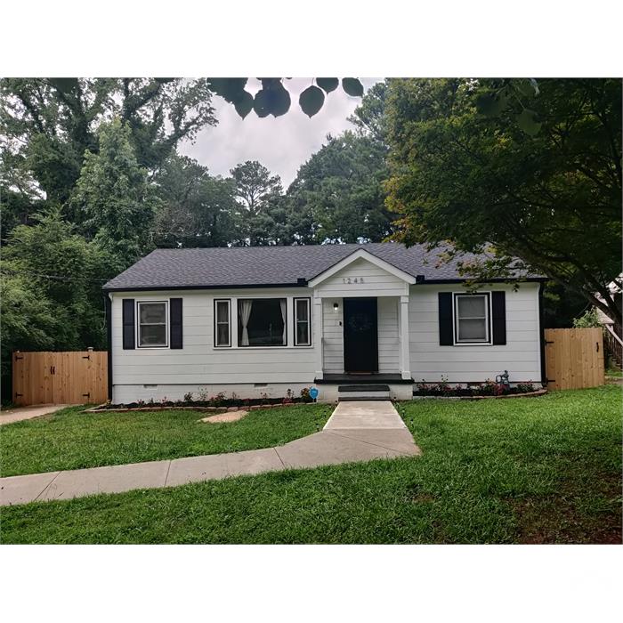 1245 Kenilworth Dr SW