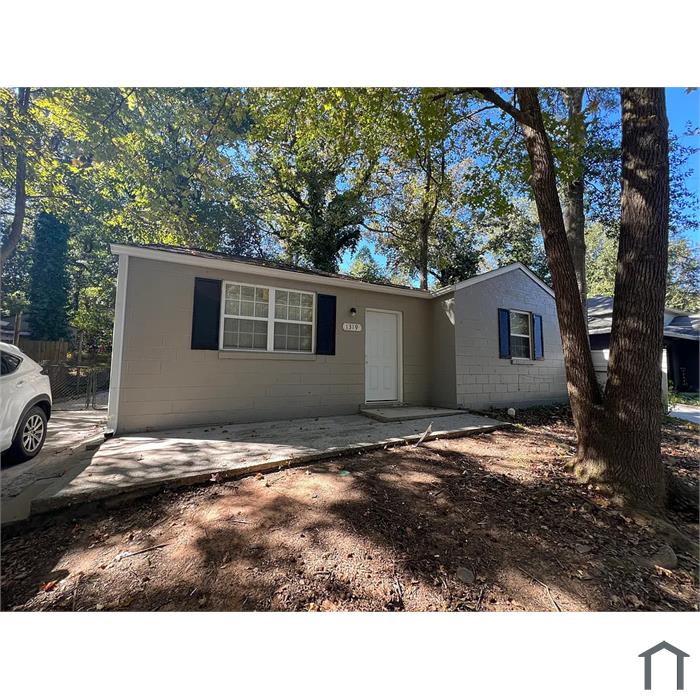 1319 Graymont Dr SW