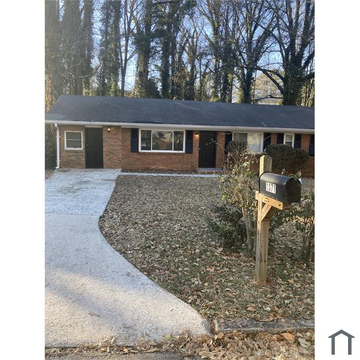 1371 Willow Trl SW
