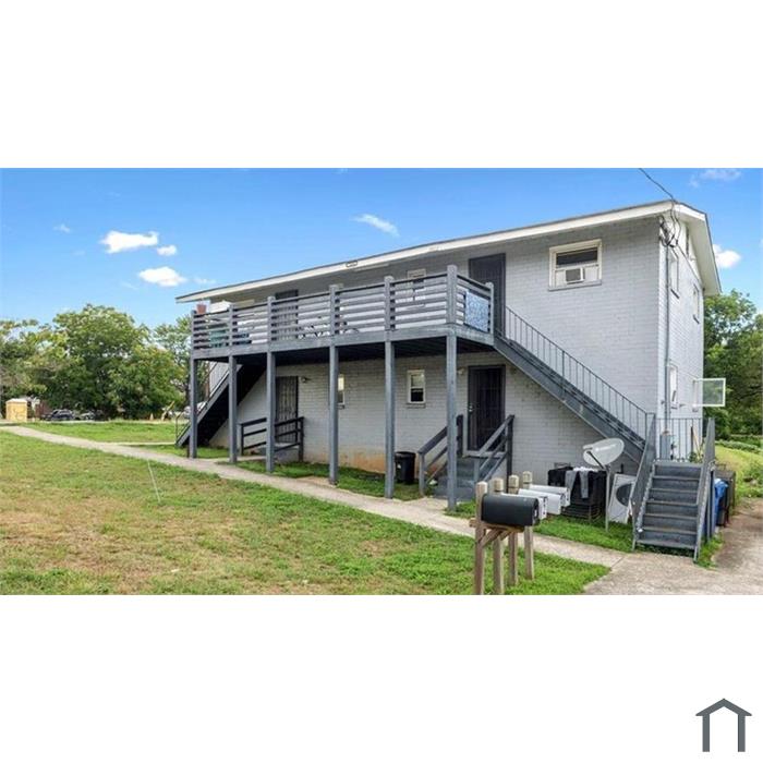 389 Glenn St SW