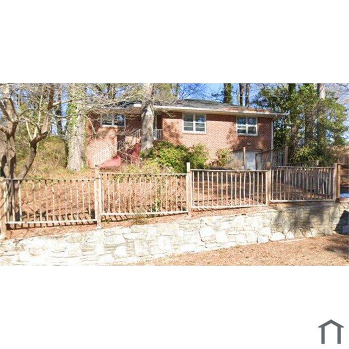 1917 Penelope Rd NW
