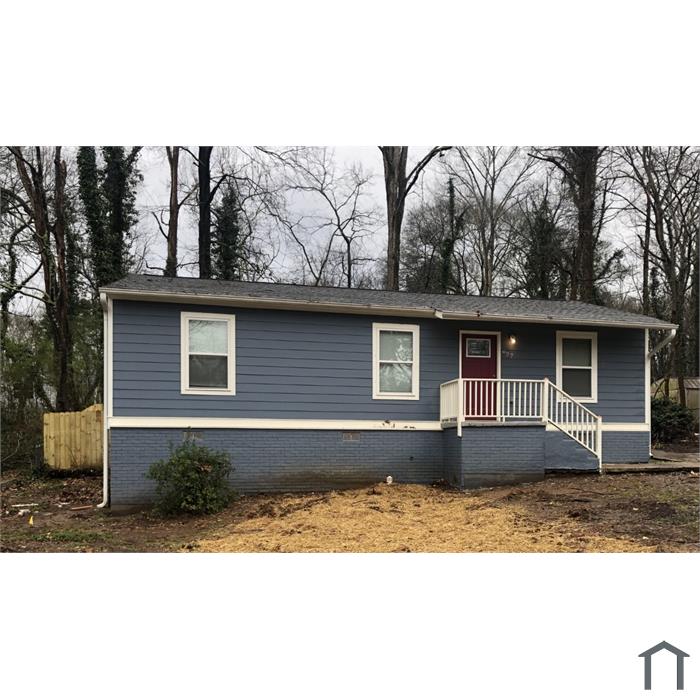 927 Natham Dr SE