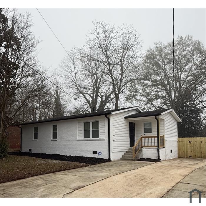 1743 Thomasville Dr SE