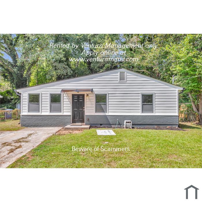 794 Ayrshire Cir NW