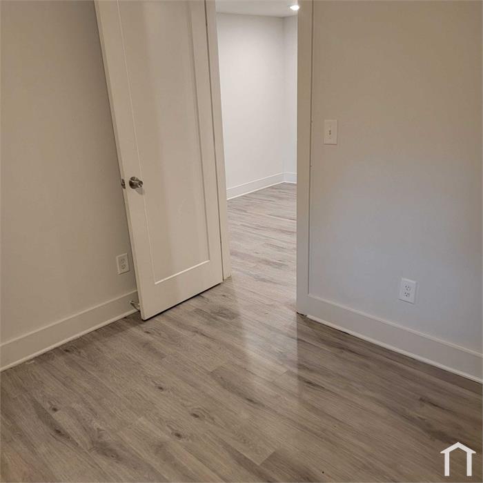 2211 Baker Ter NW