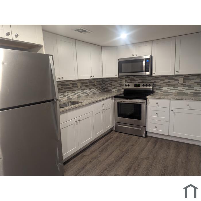 445 Lanier St NW
