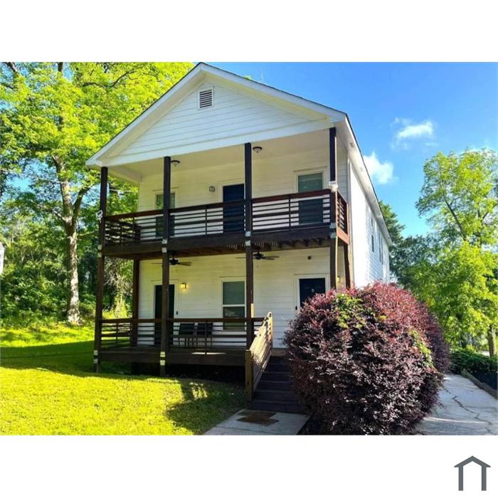 5 Evelyn Way NW
