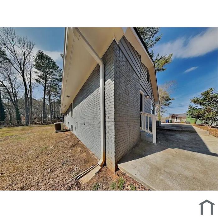 4172 Renfrew Ct SW