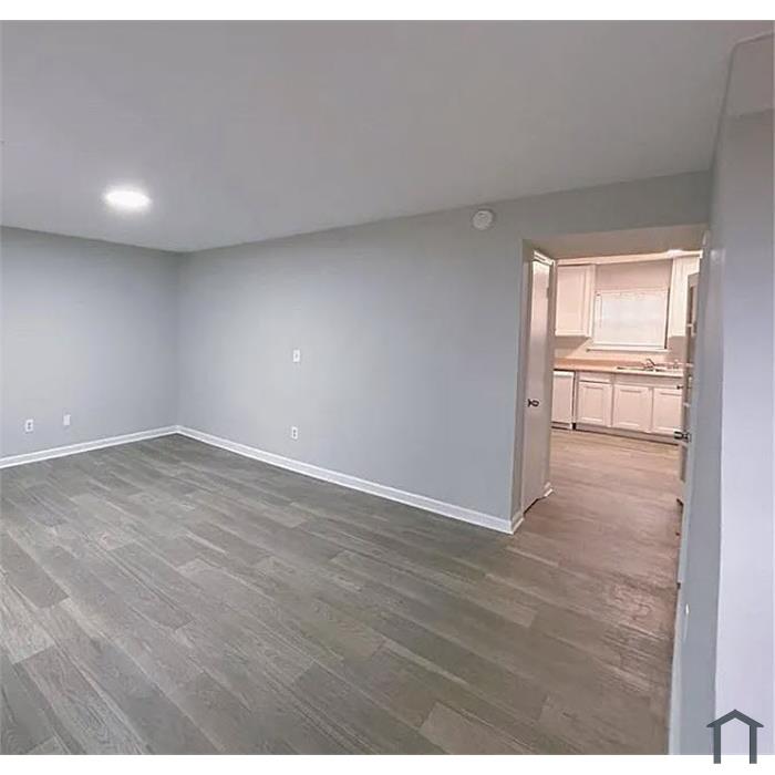 1806 Neely Ave