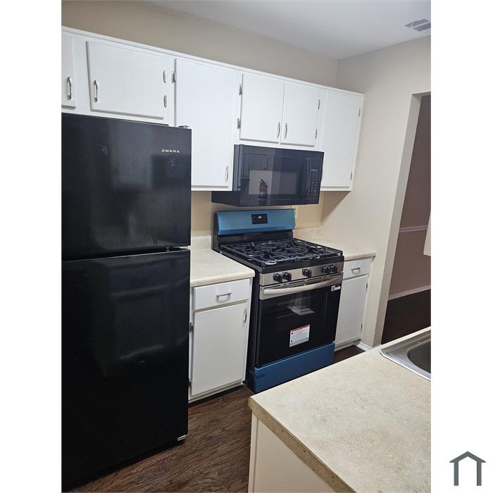 1208 Pine Tree Trl