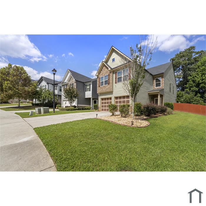4040 Lake Manor Way