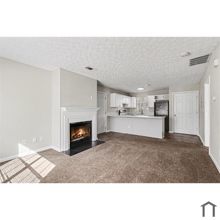 2031 Sitser Ln