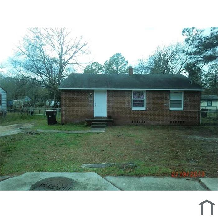 1611 Princeton Ln