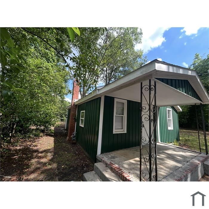 1942 Harrison Rd