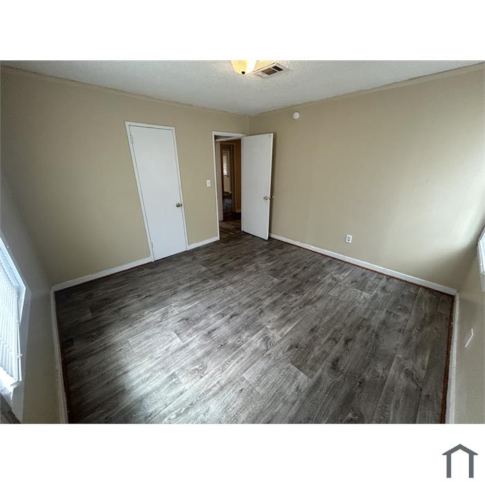2489 Coleman Ave