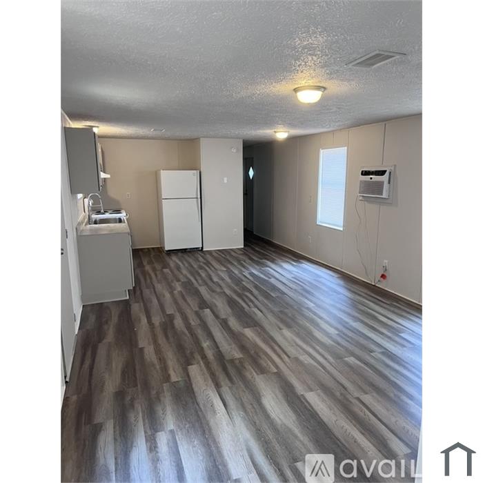 4111 Daisy Ln