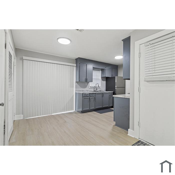 Blue Pines Apartments 