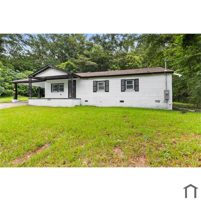 3846 Log Cabin Dr
