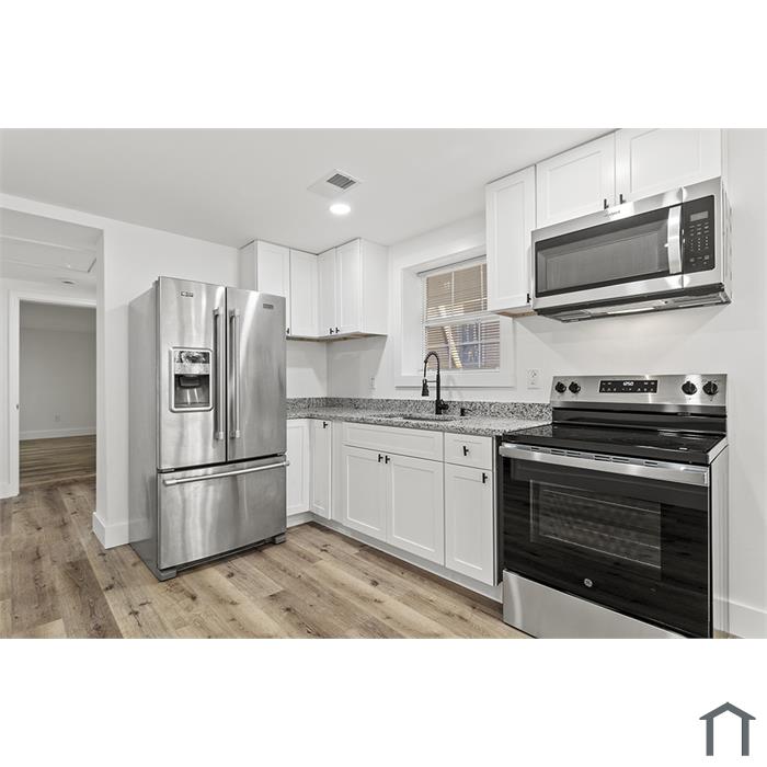 3169 Westover Dr