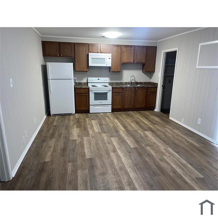 North Point Apartment