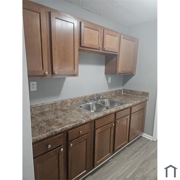 2125 Beachview Dr