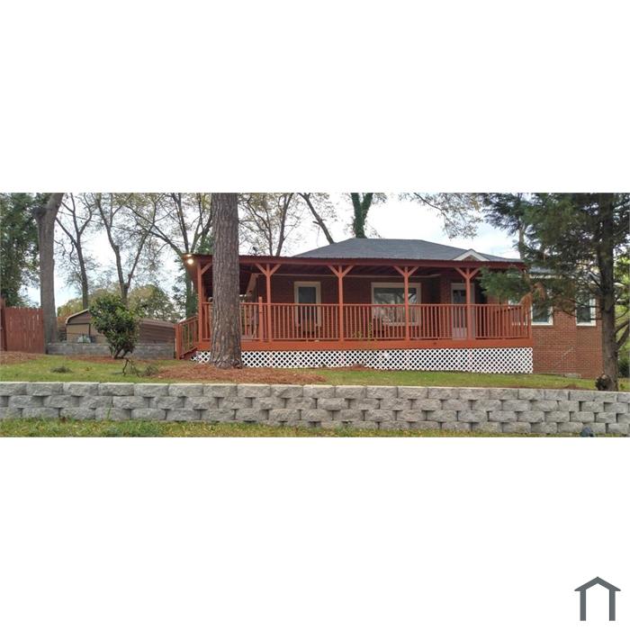 1310 S Dixon Dr