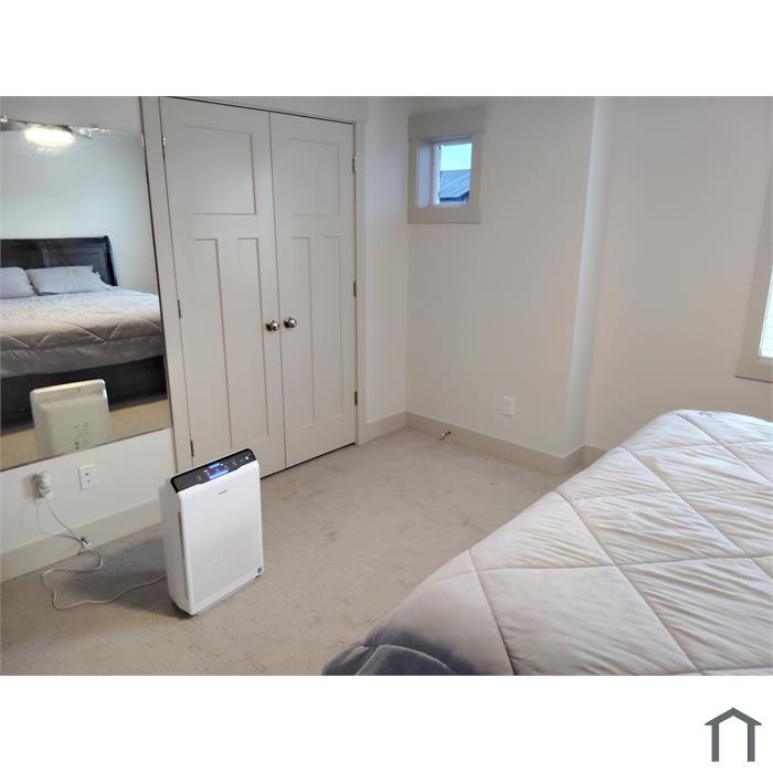 1322 Boston Ct