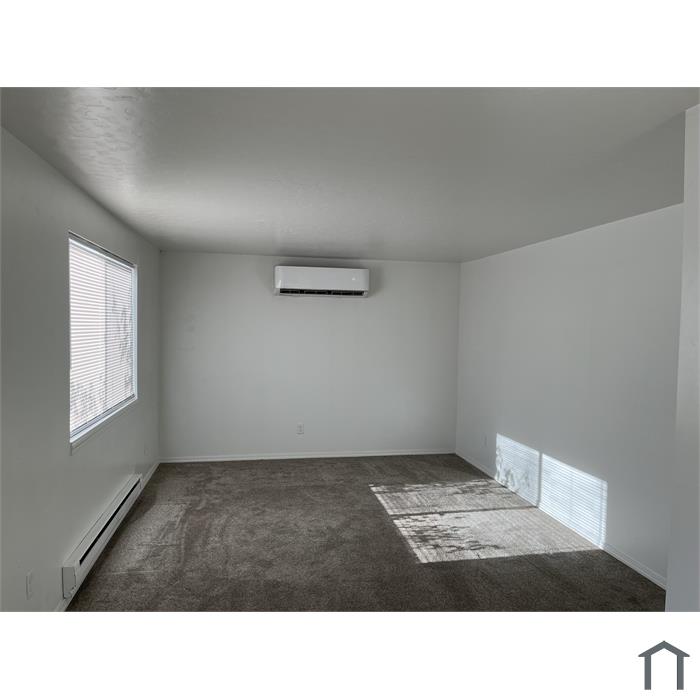 1442 W Sandalwood Dr