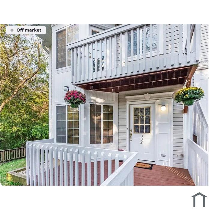 332 W Whispering Oaks Ln