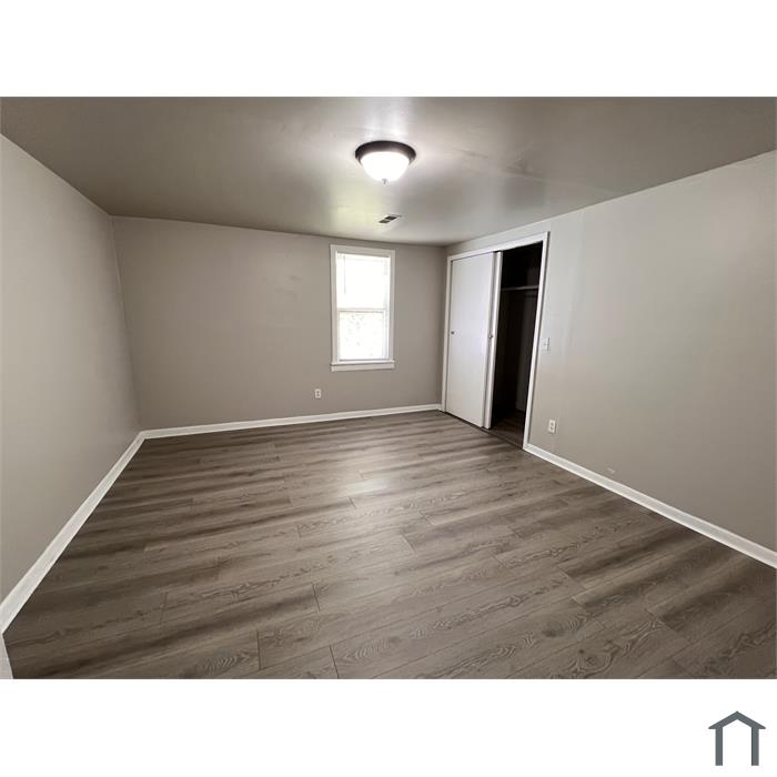 811 Cummings Ave