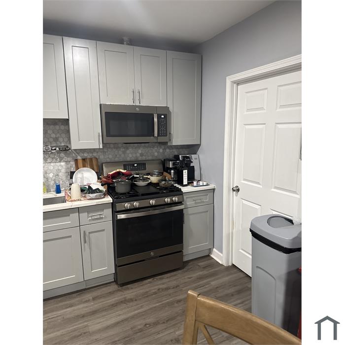 758 N Kenilworth Ave