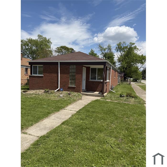 14447 University Ave