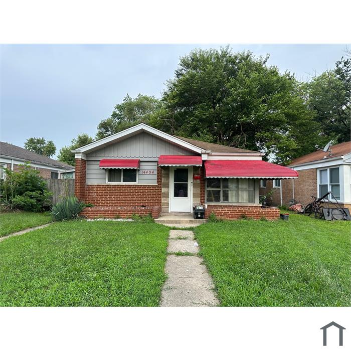 14404 Woodlawn Ave