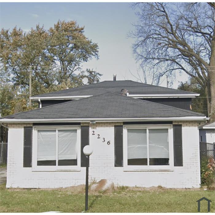 2236 W 157th Pl