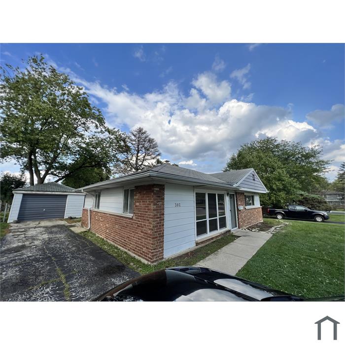 302 Sangamon St