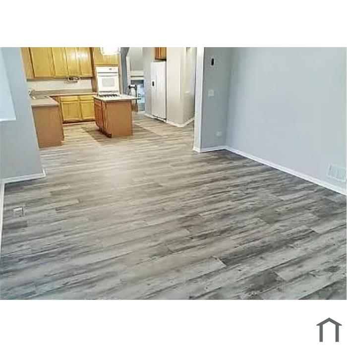 803 S Sparkle Ct