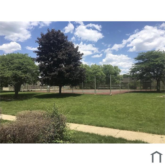 134 E Bailey Rd