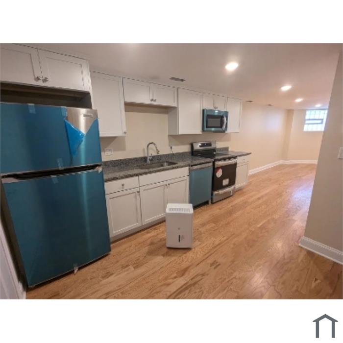 5418 S Drexel Ave