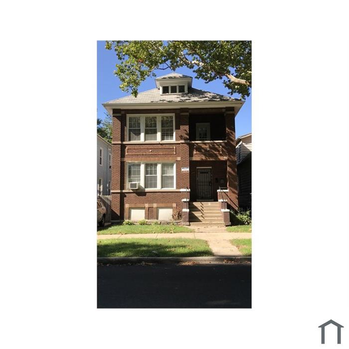 8226 S Marquette Ave