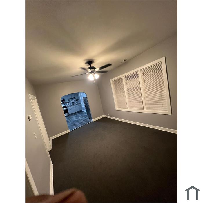 3 Bedroom Apartment 10800 S Hoxie Ave in Chicago, IL