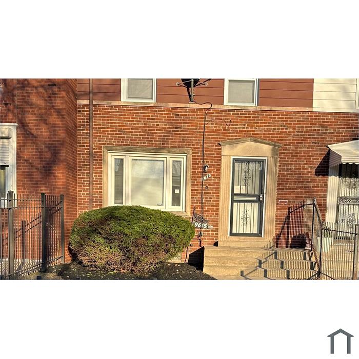 9615 S Euclid Ave