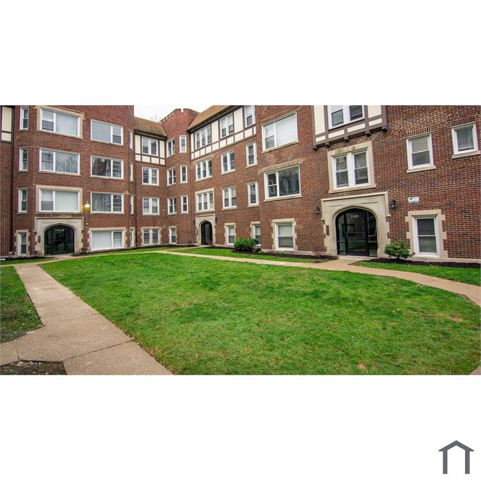 1141 E 79th Pl