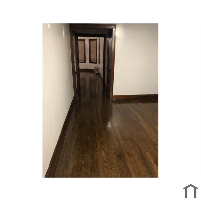 8124 S Lafayette Ave